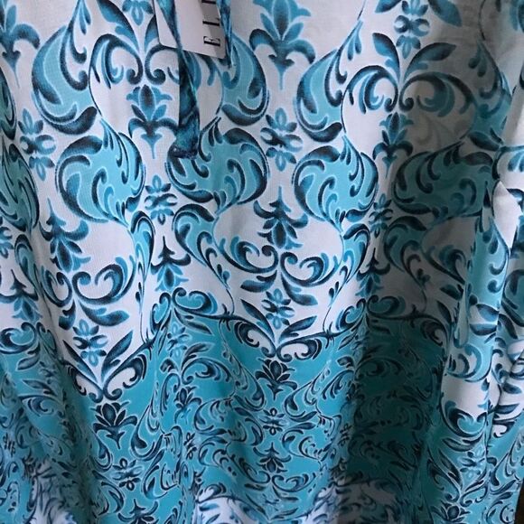 Elle blouse Top Sleeveless Ruffles Blouse green SZ Large New With Tags - Picture 3 of 5